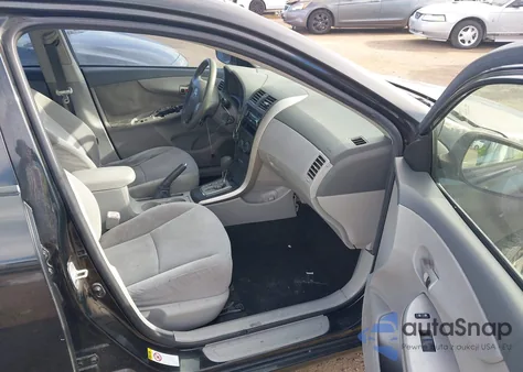 2010 Toyota Corolla Le z USA, uszkodzony, nr VIN JTDBU4EE9A9115752